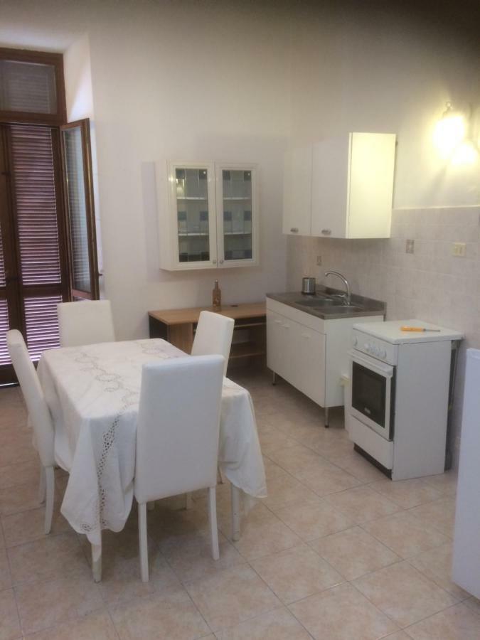 Whole Holiday Home Apartment Fantastic Civitavecchia Da Pamino & Priscilla Con Due Camere Letto! Dış mekan fotoğraf